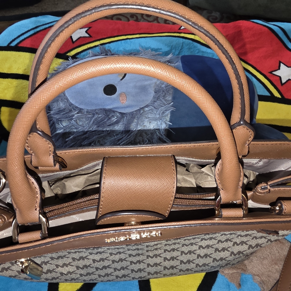 Michael Kors Tan Logo-Print Satchel with Crossbody Strap - Picture 8 of 11